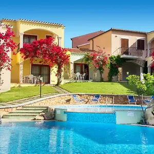 Residenza Pierre Et Badus 3*, Badesi Italia
