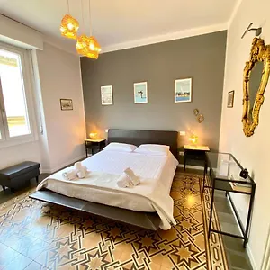 comoluxhouse-intero-appartamento.it-lombardy.com/