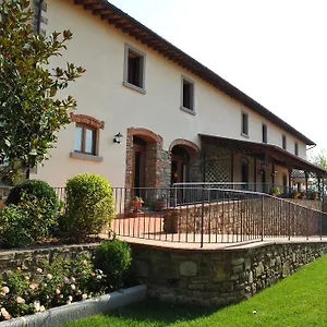 https://la-torricella-poppi.it-tuscanyhotel.com